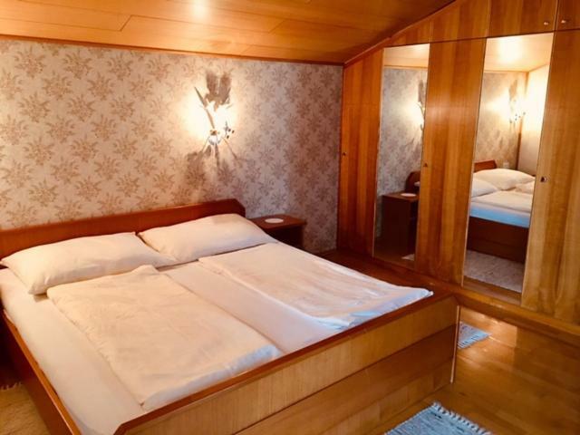 Haus Edlinger Apartment ฮินเทอร์ชโตเดอร์ ภายนอก รูปภาพ